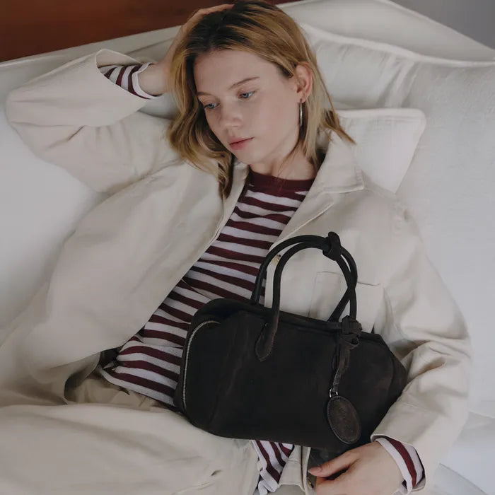 25FW POE SUEDE BAG