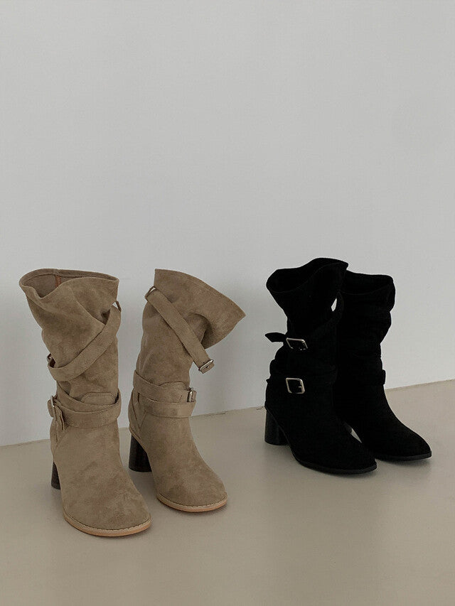 🇰🇷 The Belted Suede Boots