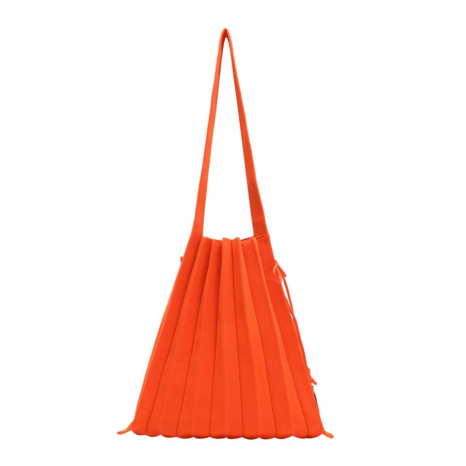 Lucky Pleats Knit (M) Medium