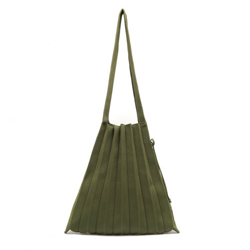 Lucky Pleats Knit (M) Medium