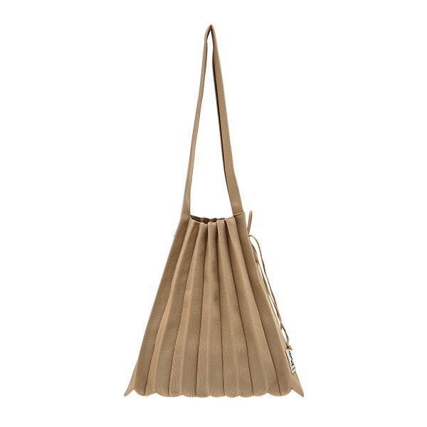 Lucky Pleats Knit (M) Medium