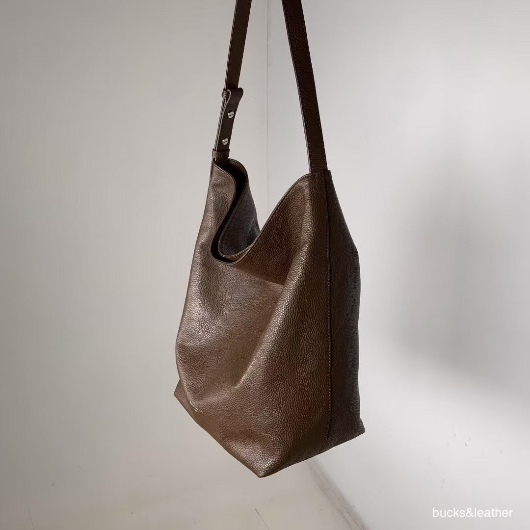 ♥︎bucks&leather♥︎25FW 真皮磁吸方形水桶包