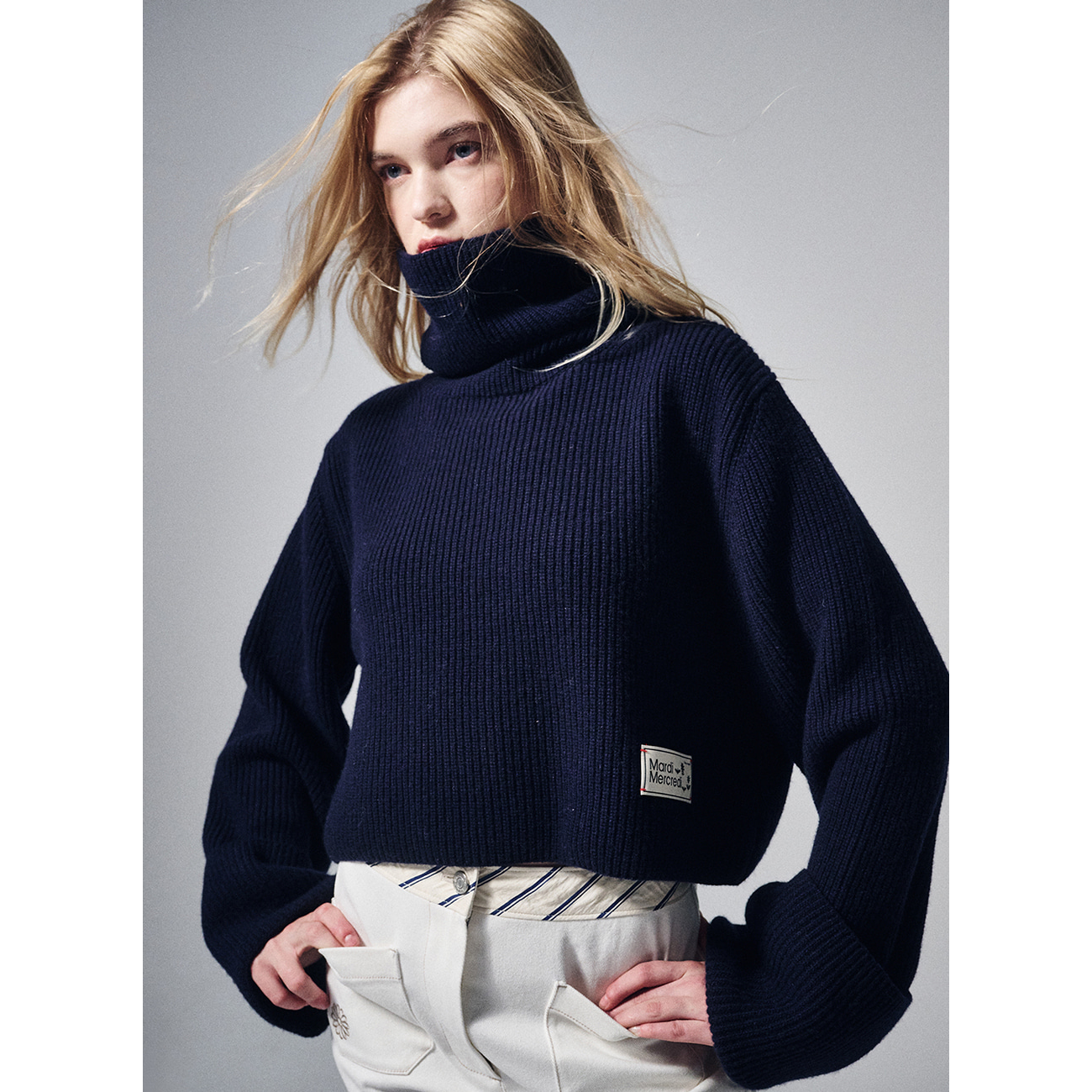 CASHMERE BLENDED EXTREME TURTLE NECK