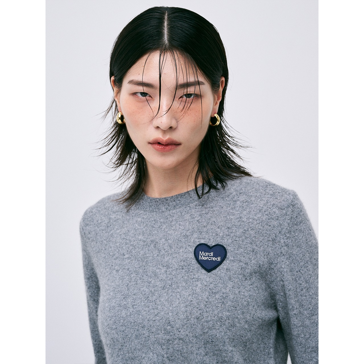 RACCOON BLENDED ROUND NECK HEART LOGO