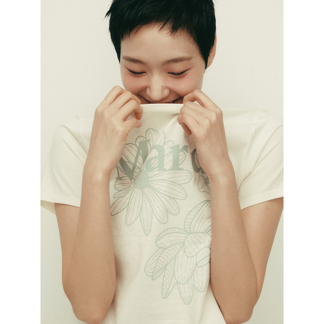 SLIM TSHIRT TRIPLE FLOWER