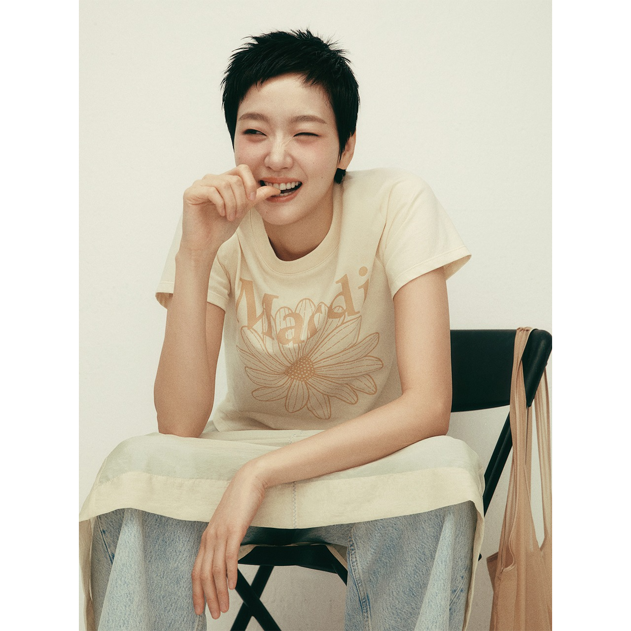 (2025) SLIM TSHIRT FLOWERMARDI