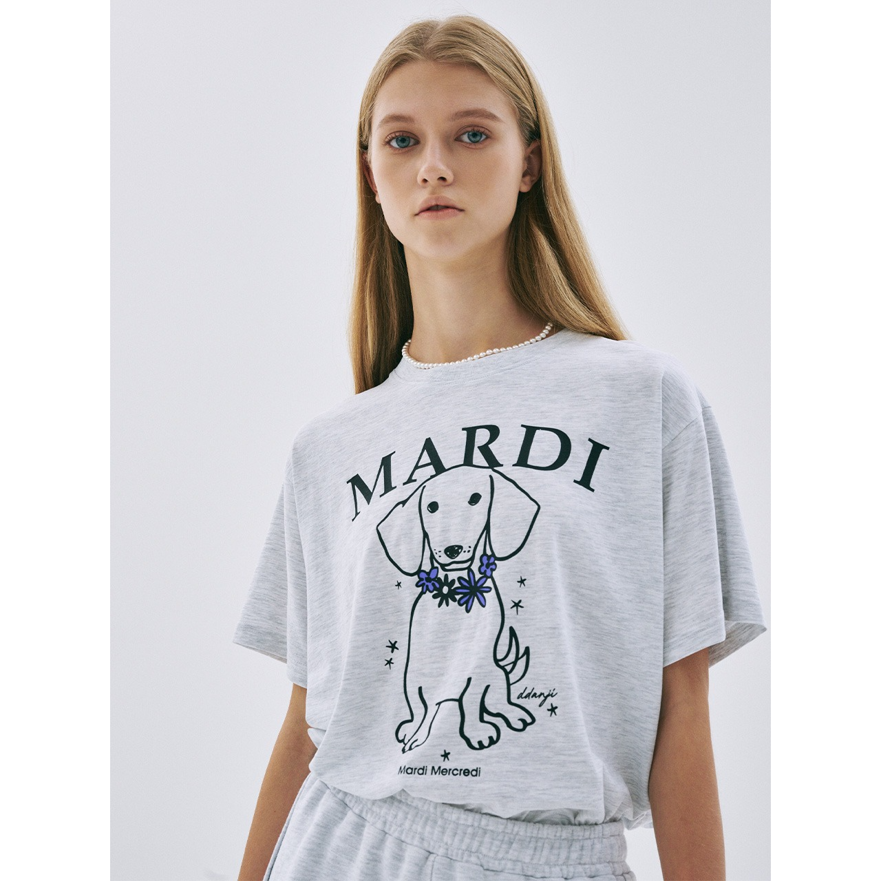 TSHIRT SWING THE TAIL DDANJI FLOWER NECKLACE