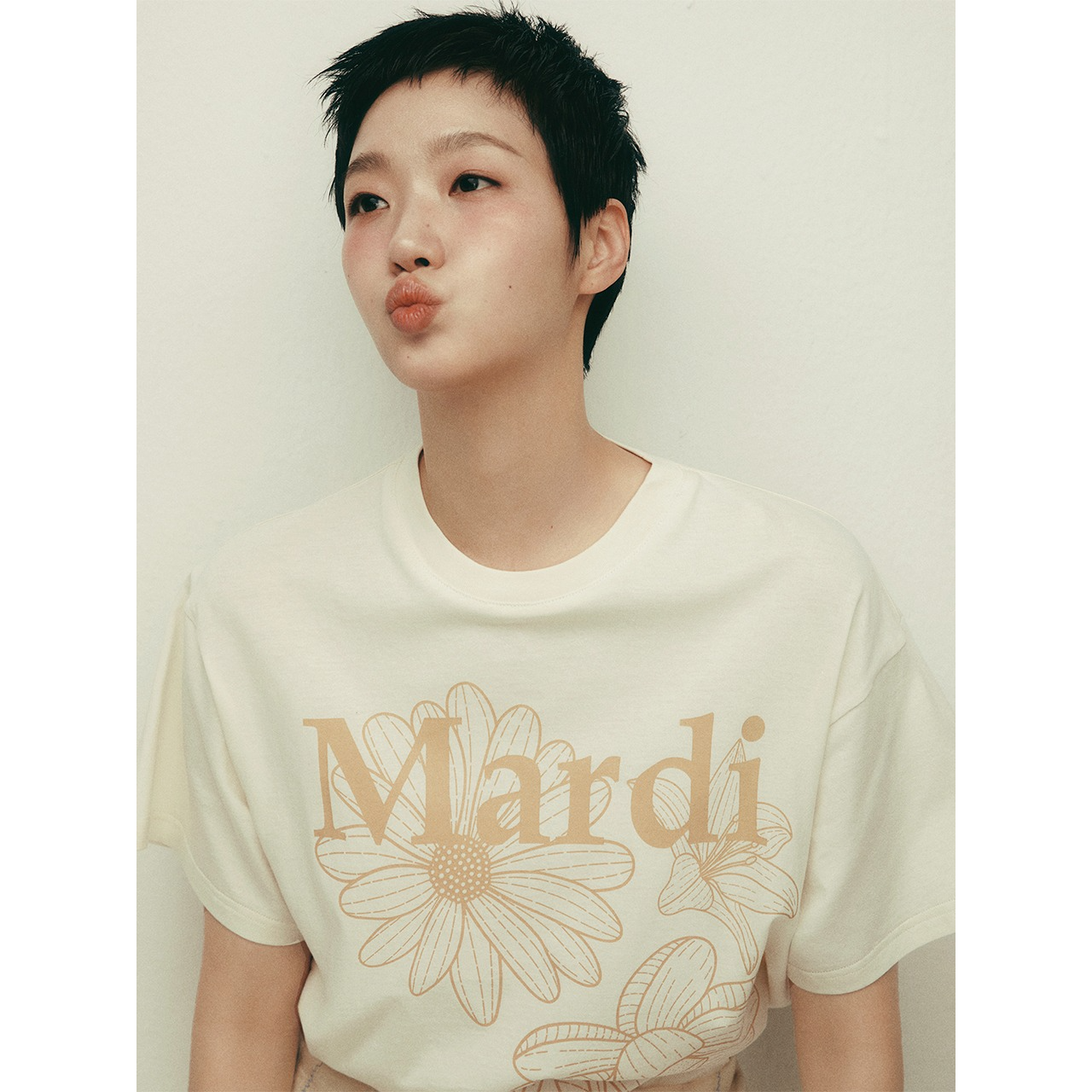 (2025) TSHIRT TRIPLE FLOWER