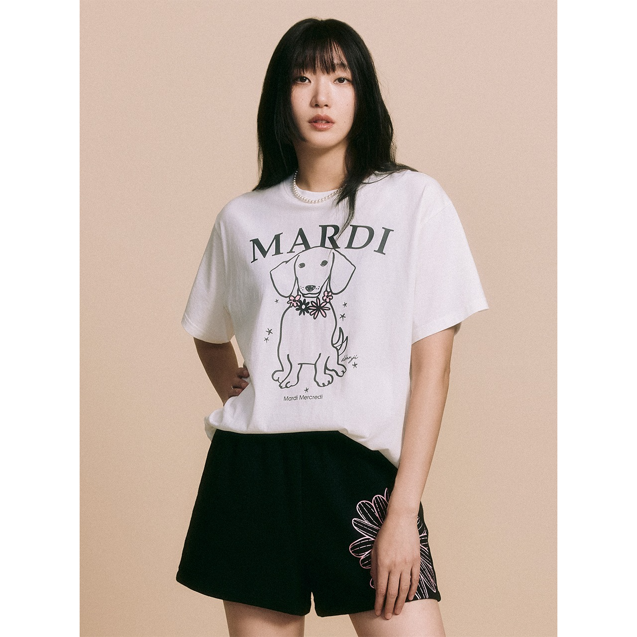 TSHIRT SWING THE TAIL DDANJI FLOWER NECKLACE