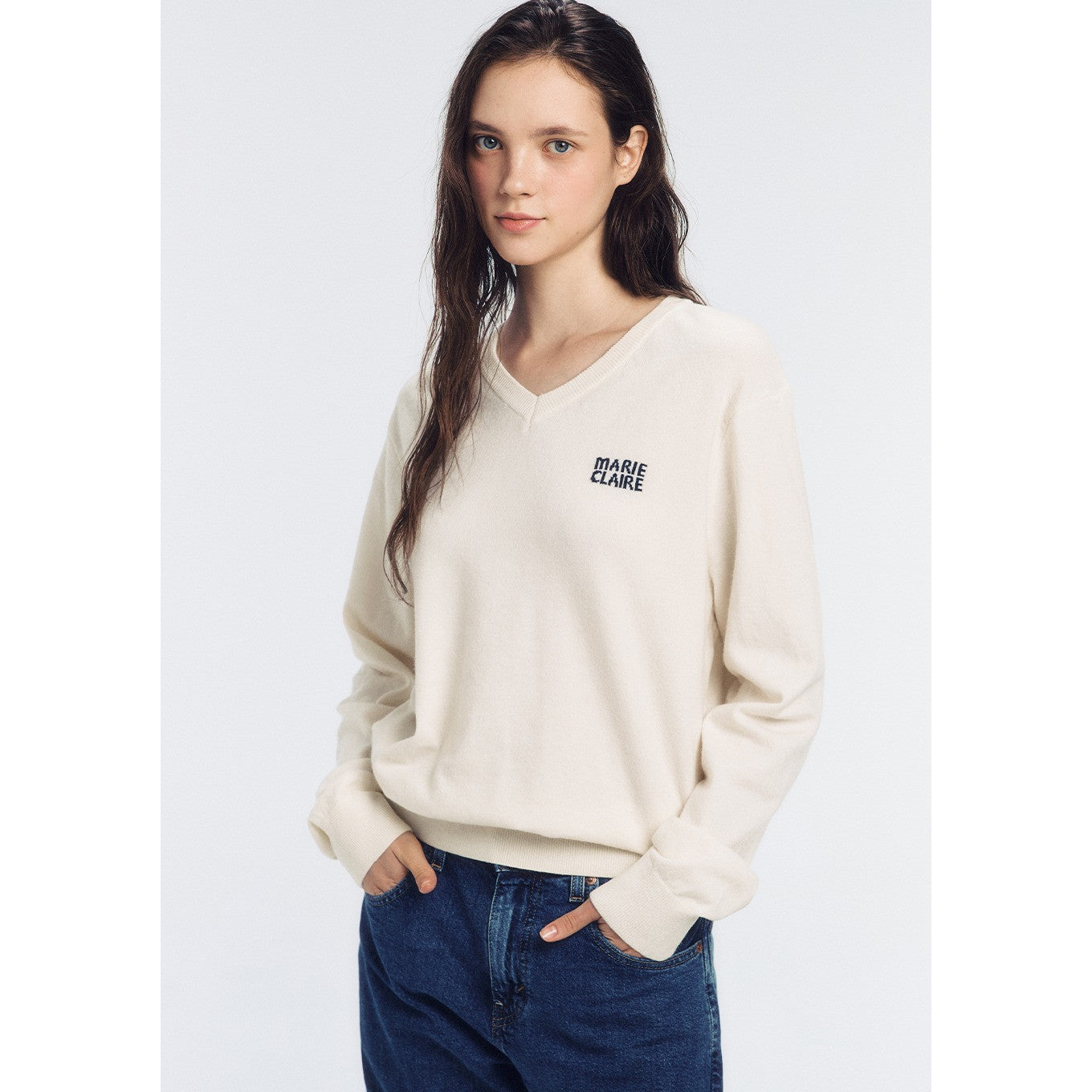 Marie Claire wool logo V-neck knit
