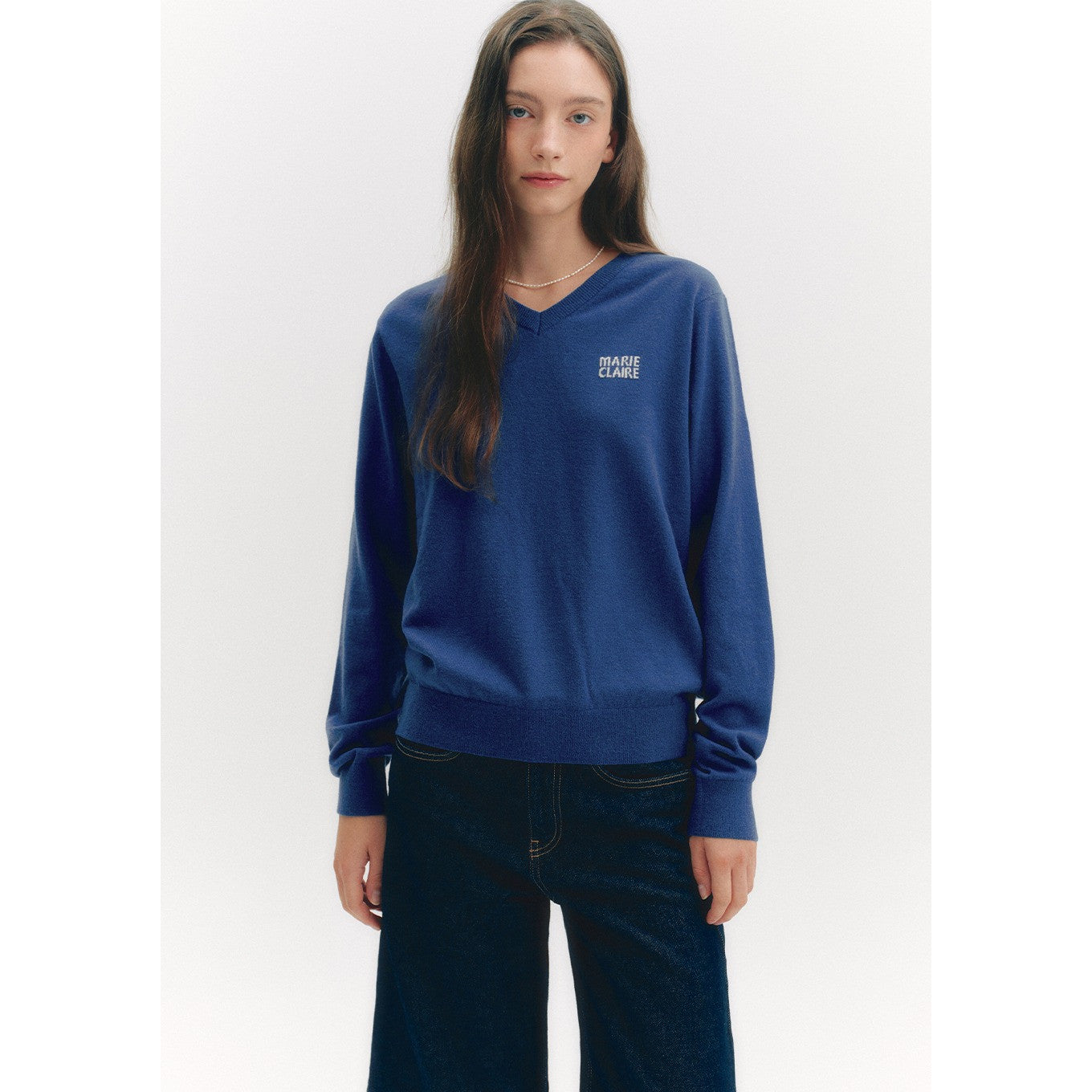 Marie Claire wool logo V-neck knit