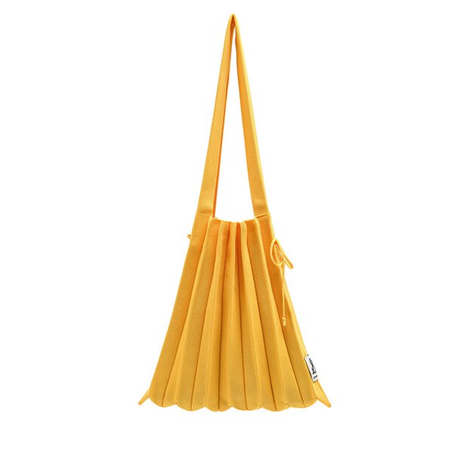 Lucky Pleats Knit (M) Medium