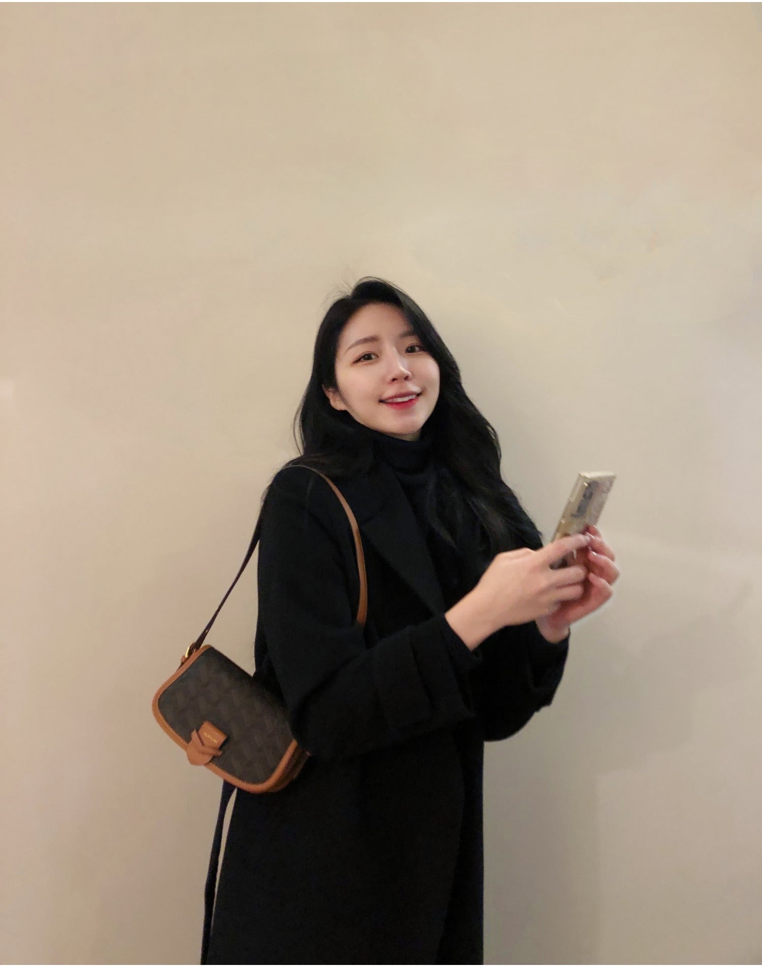 Rosella Chilling Pattern Leather Mini Shoulder Bag