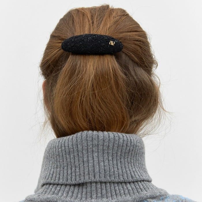 D/p Oval pin - Black Tweed