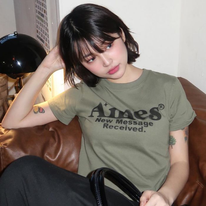 ROUND HEM CROP TEE