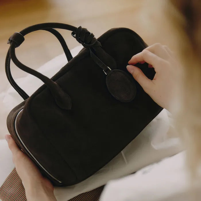 25FW POE SUEDE BAG