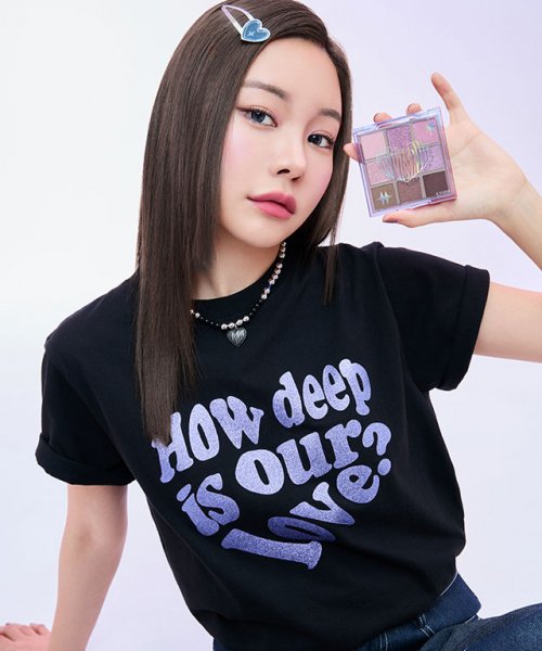 【Limited Edition】Etude x Love is True T-SHIRT & Eye Shadow Kit