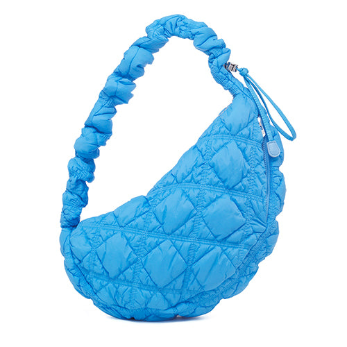 Carlyn Cozy L