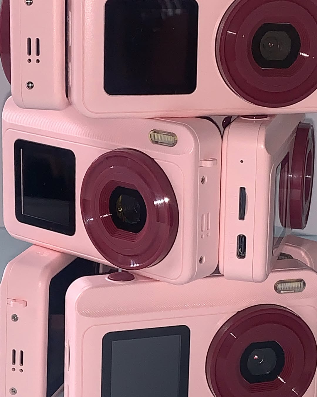 text me camera Y2K CCD Camera （韓國熱賣少女粉紅色前面有mon相機）