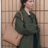 90 Veneta Bag Medium