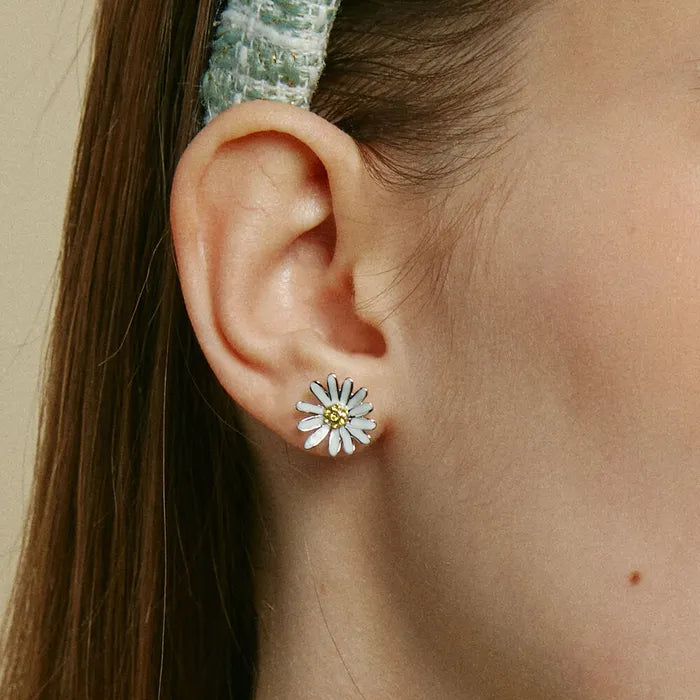 Mini Daisy Post Earring