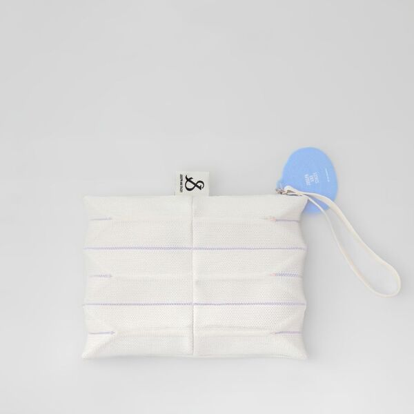 Lucky Pleated Knit Clutch Small Cinnamoroll - Cream White