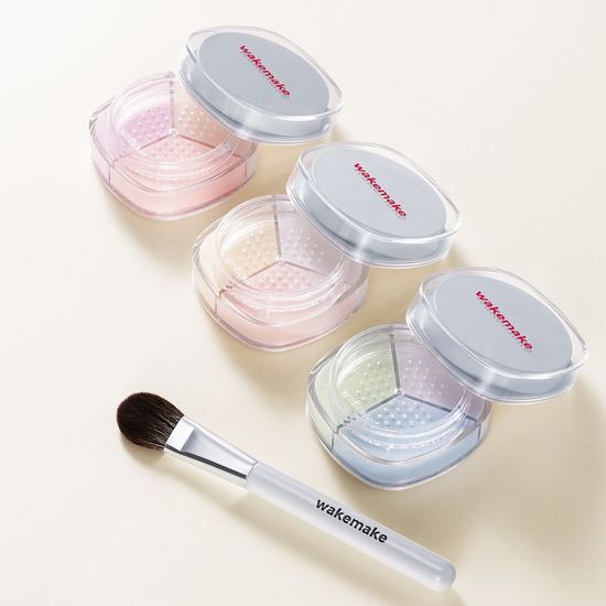 Stay Fixer Multi-Color Powder 3色調色亮膚定妝碎粉