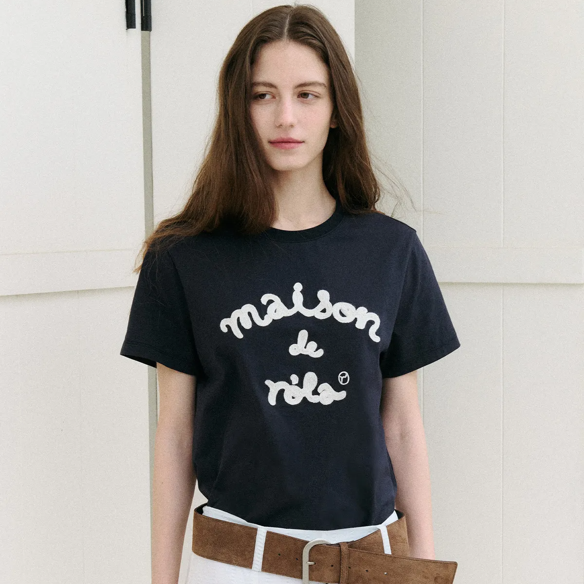 MAISON DE ROLA EMBROIDERY T-SHIRT