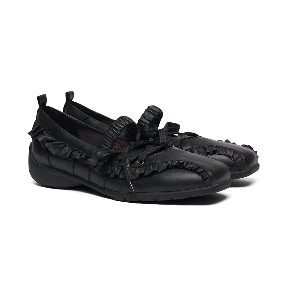 [ROCKFISH WEATHERWEAR X MINJUKIM] BLISS RUFFLE SNEAKERS