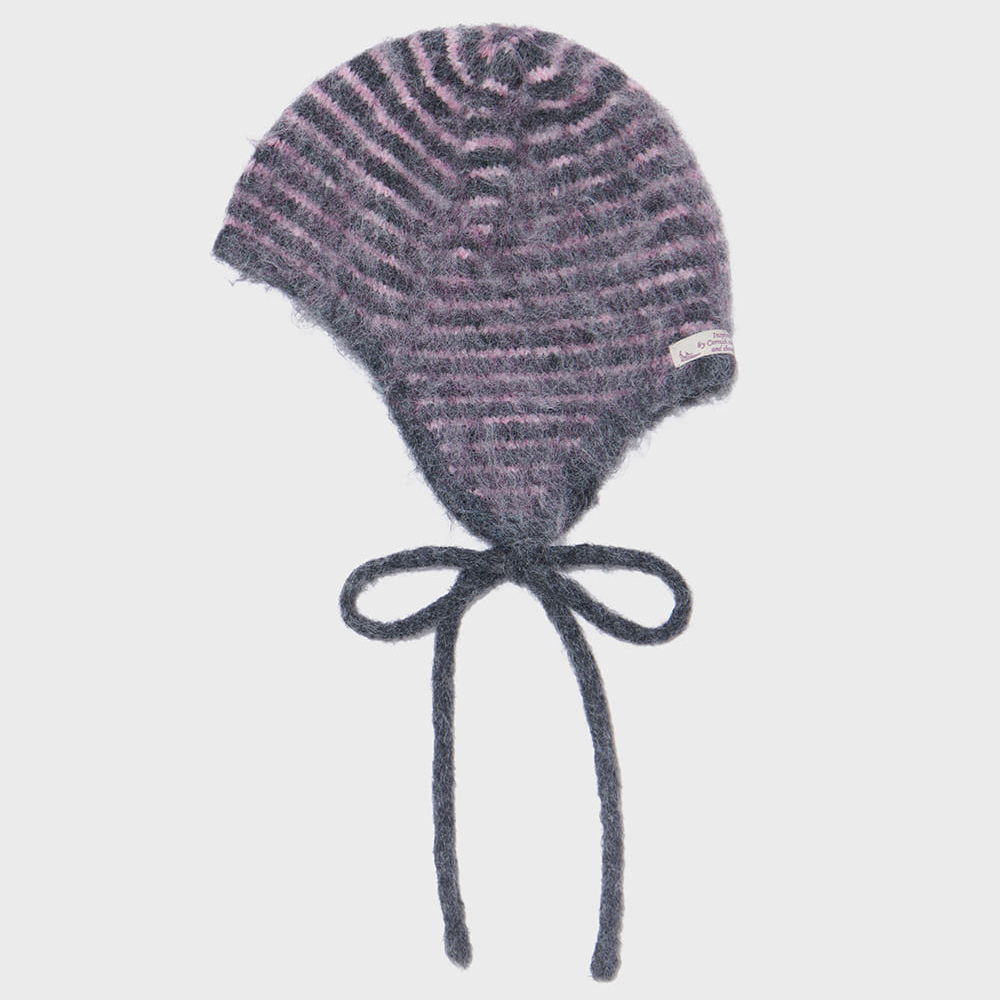 SHAGGY KNIT FLAP CAP