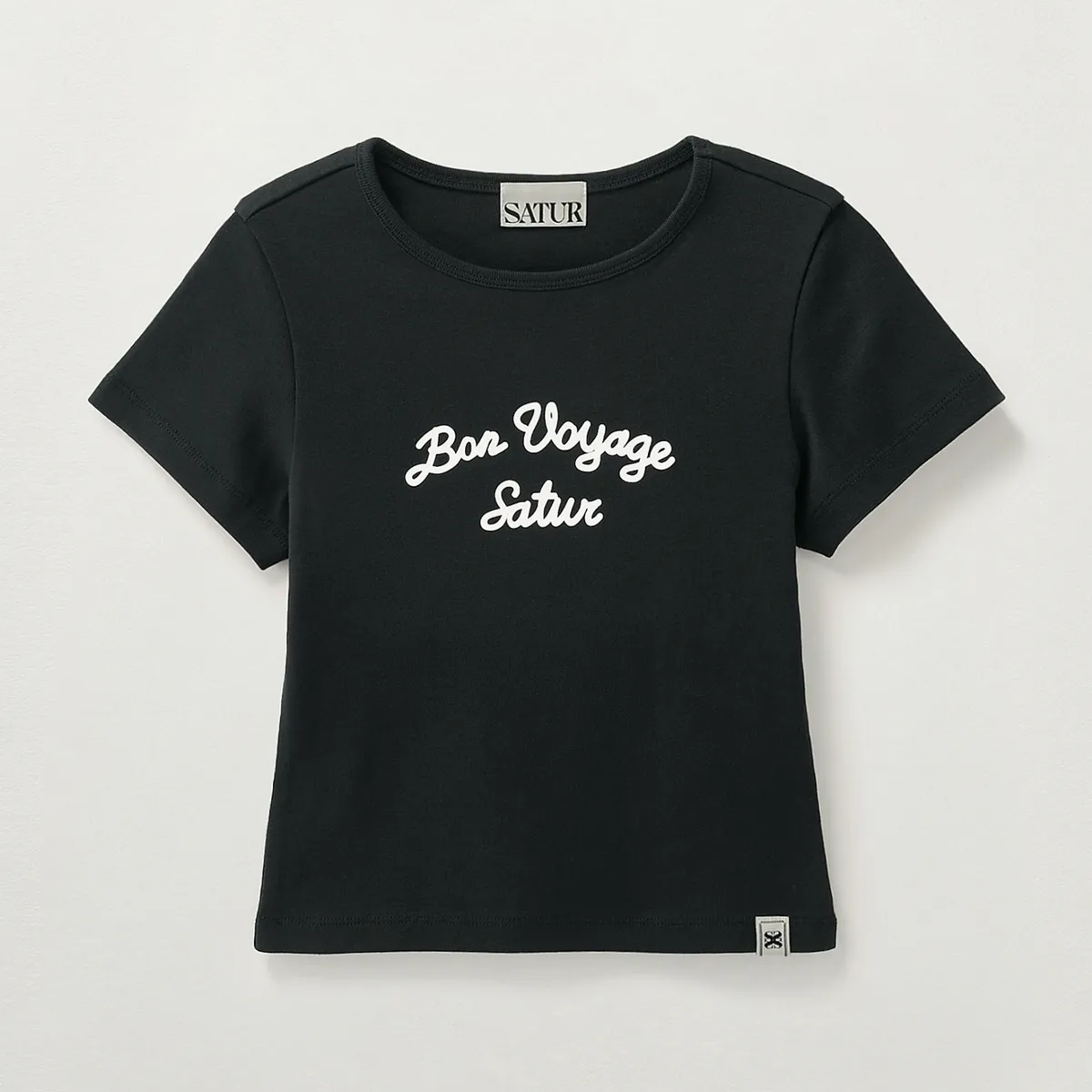 (W) Bon Voyage Slim Fit Crop T-Shirt