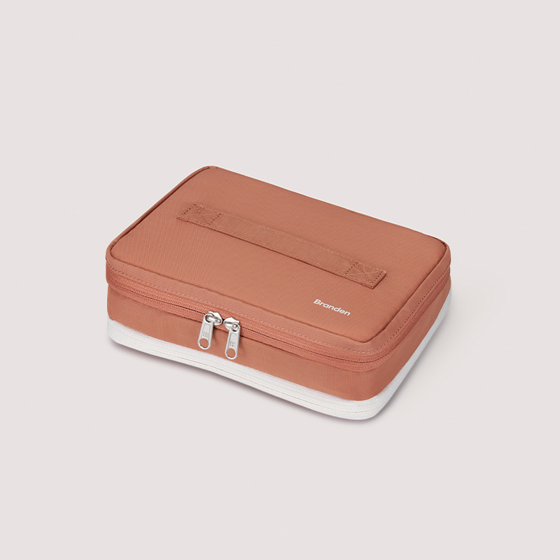 [Branden] Expandable beauty pouch for travel 旅行用大容量擴充套件型美容袋