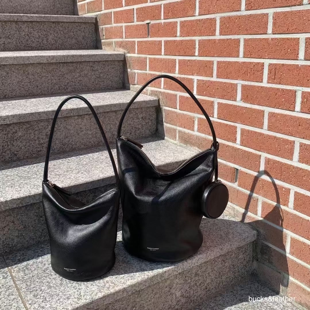 ♥︎bucks&leather♥︎25FW 真皮簡約水桶包（S Size） （贈送圓形散子包）