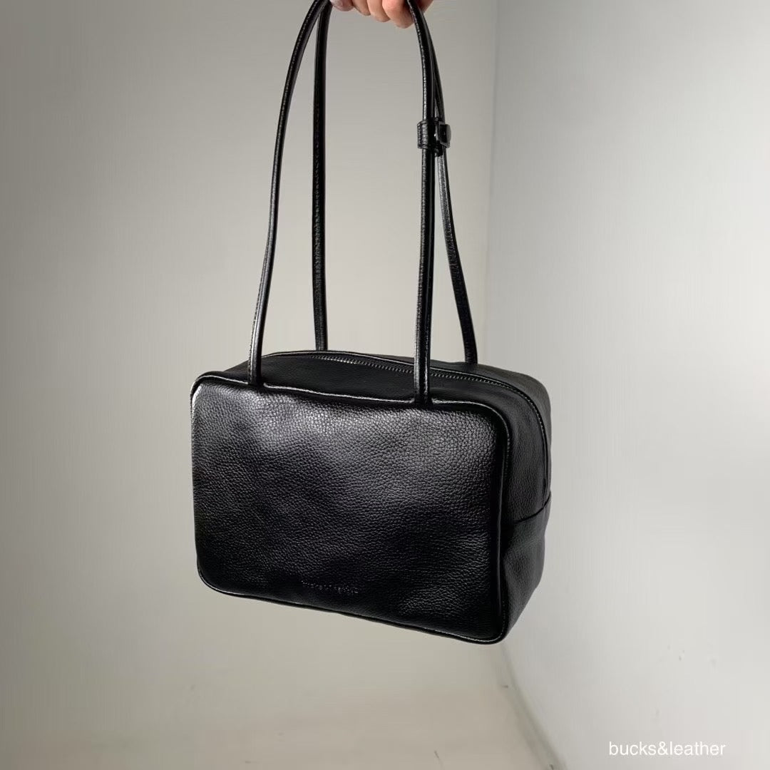 ♥︎bucks&leather♥︎25FW 真皮正方形簡約保齡球包