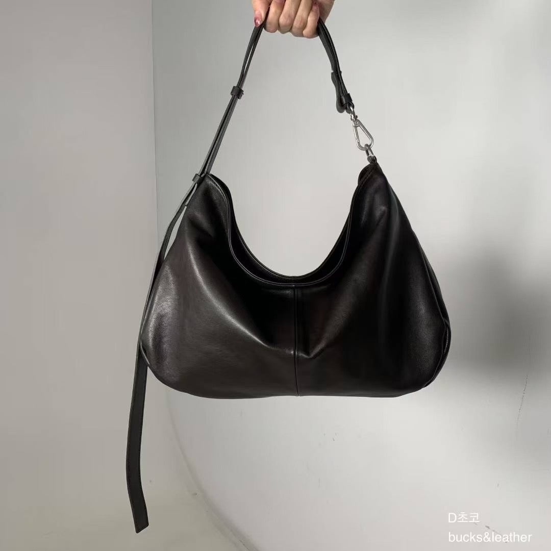 ♥︎bucks&leather♥︎25SS 法式皮塔包
