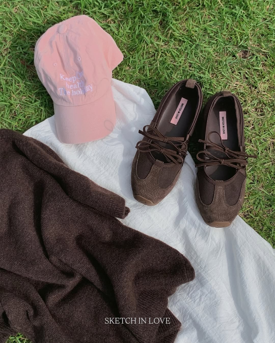 🇰🇷Sketch in love - Ribbon Mood Sneakers