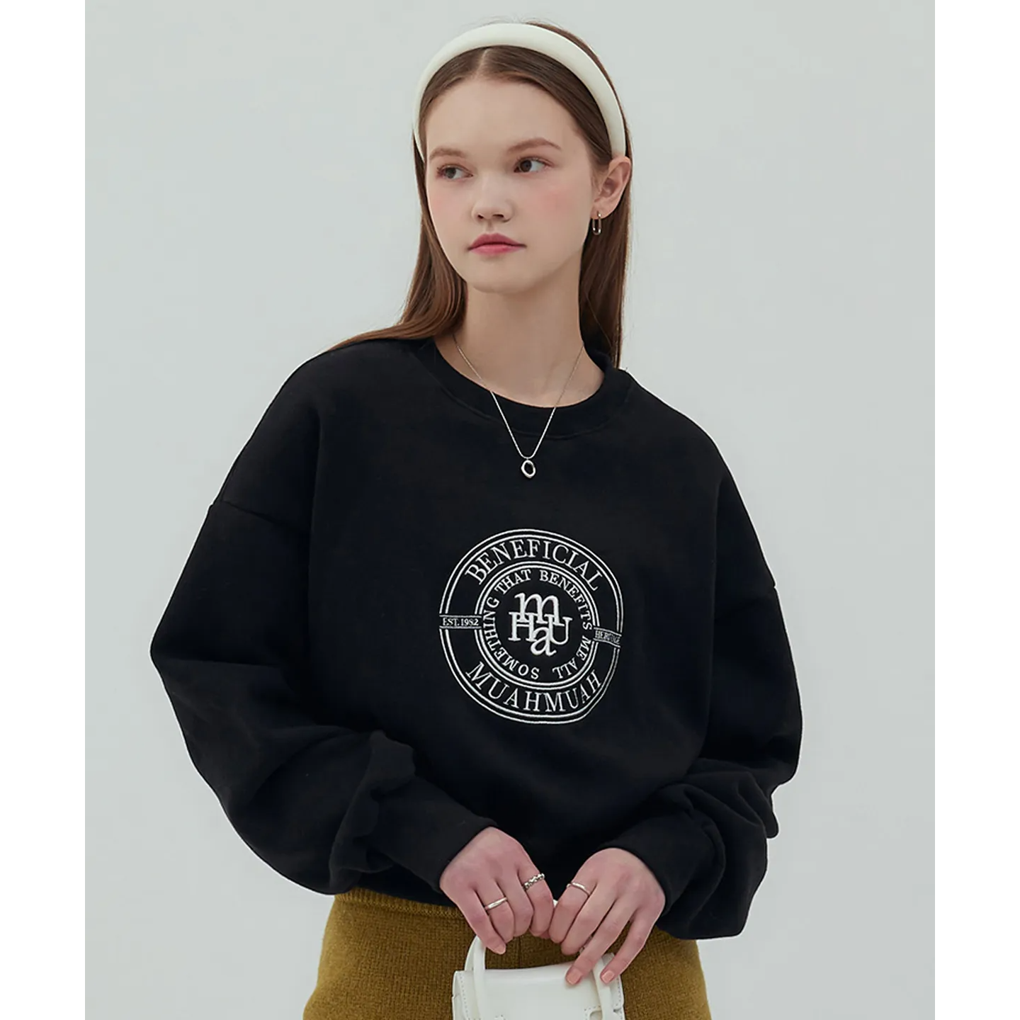 STITCH CROP SWEATSHIRT