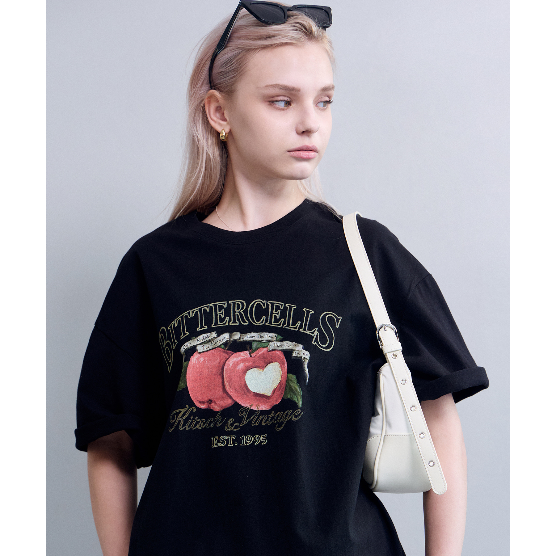 Red Apple Tee