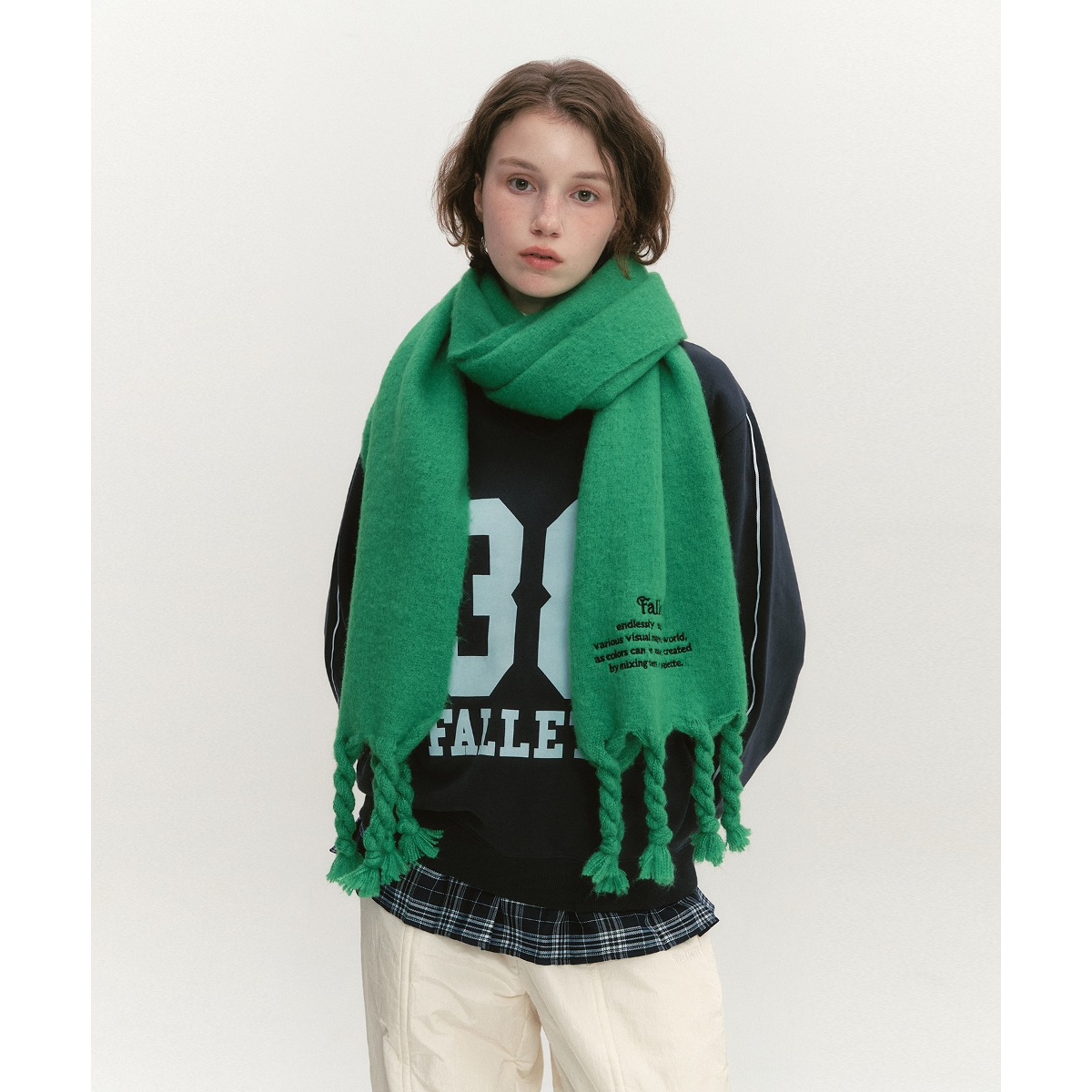 OVERSIZED STORY LOGO MUFFLER