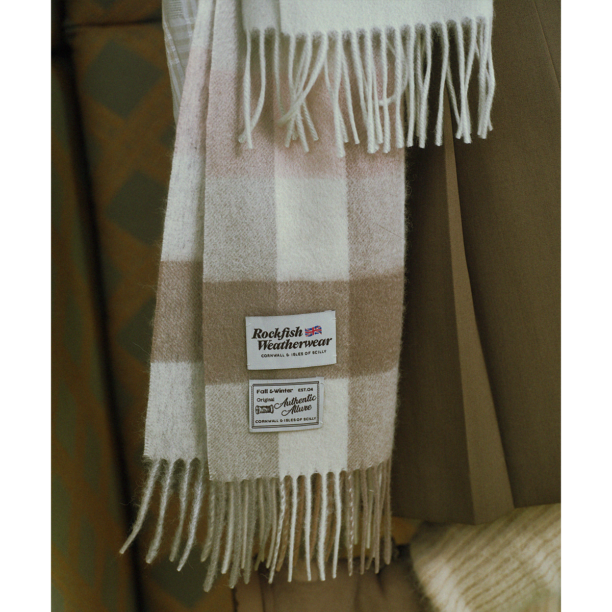 [2024] CLASSIC WOOL CHECK MUFFLER