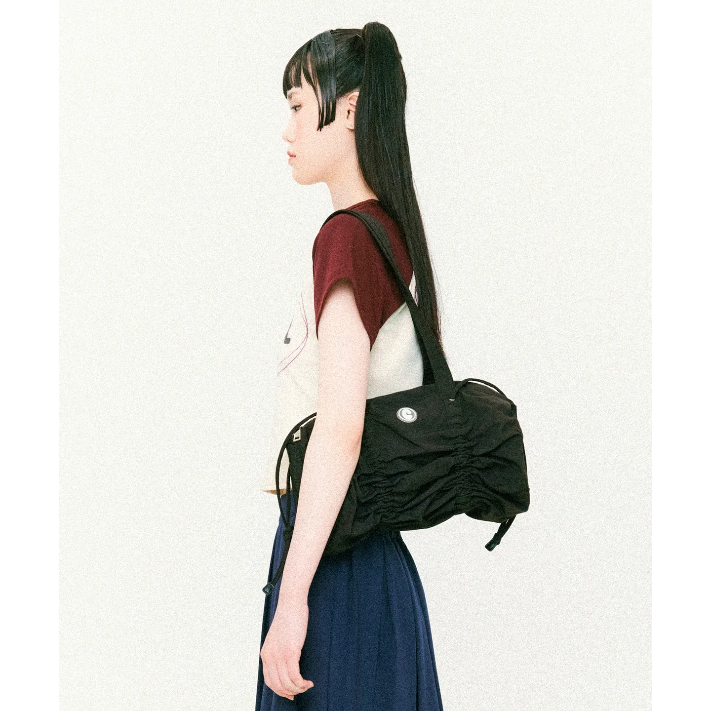 Hammer String Shoulder Bag