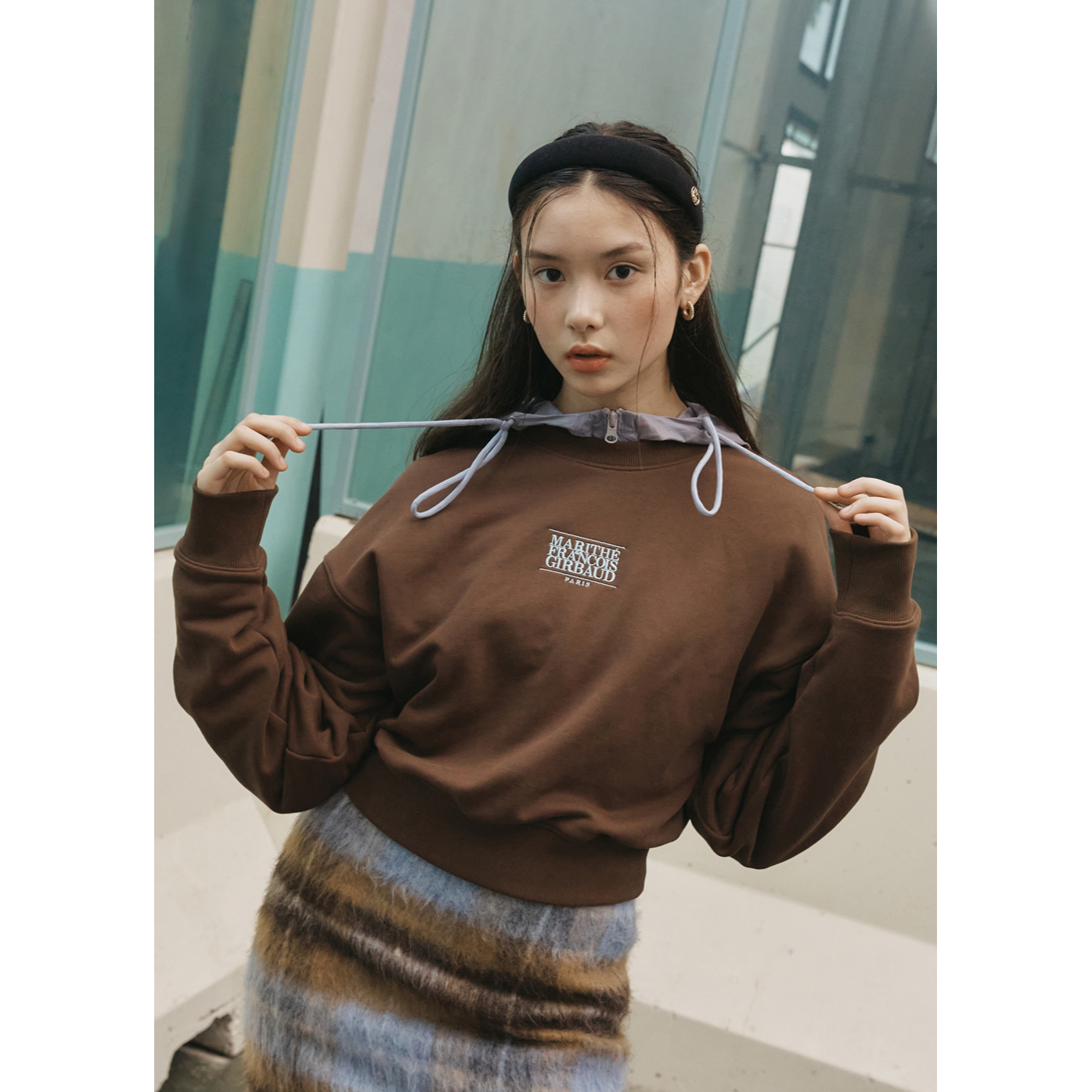 NEW CLASSIC LOGO SWEATSHIRT
