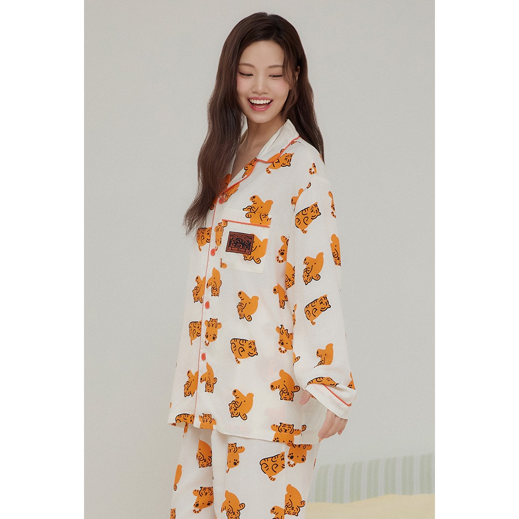 (Rilakkuma 2025) Kuma’s Free Time Long Sleeve Pyjamas