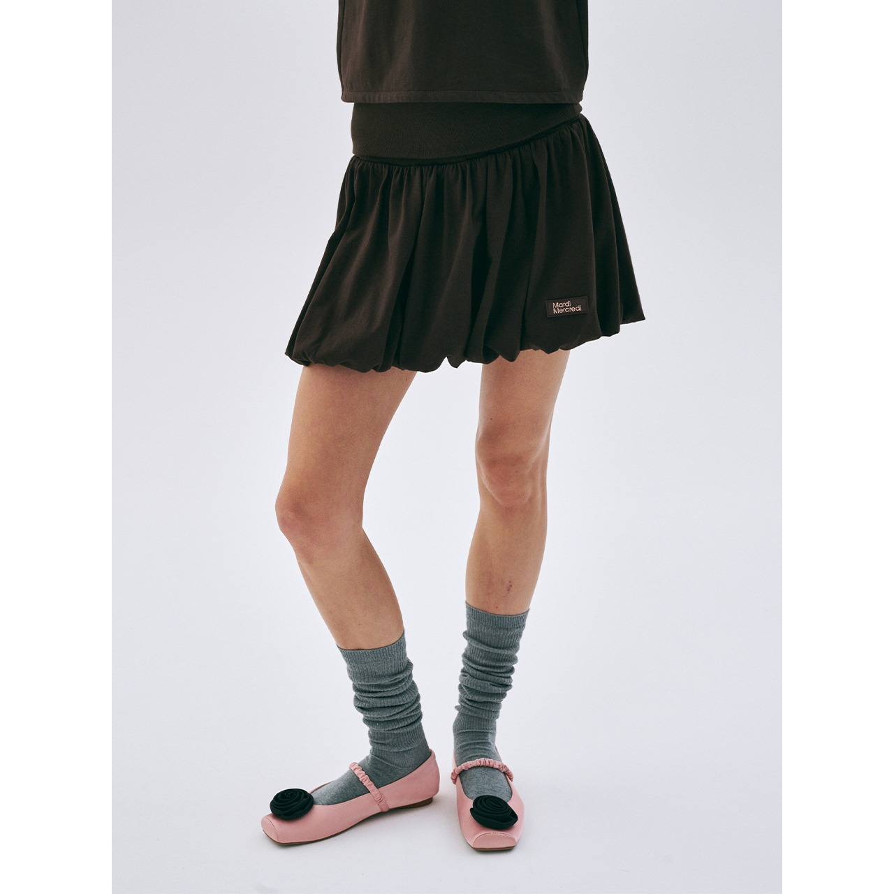 VOLUME MINI SKIRT