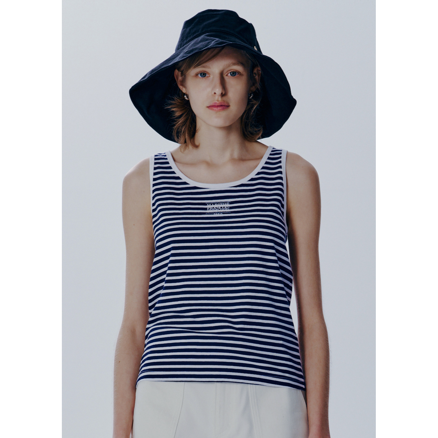 W CLASSIC LOGO SLEEVELESS