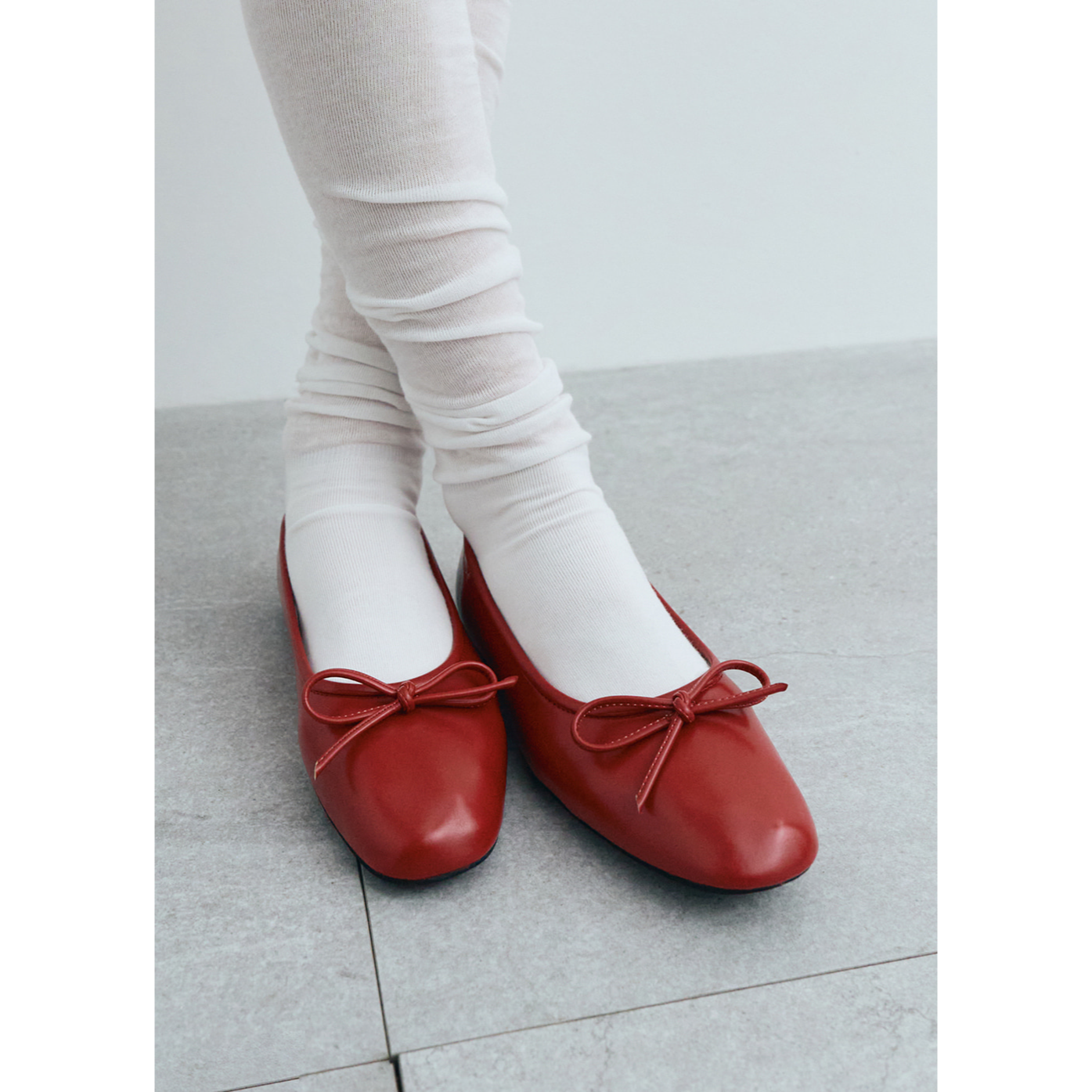 W RIBBON FLAT SHOES