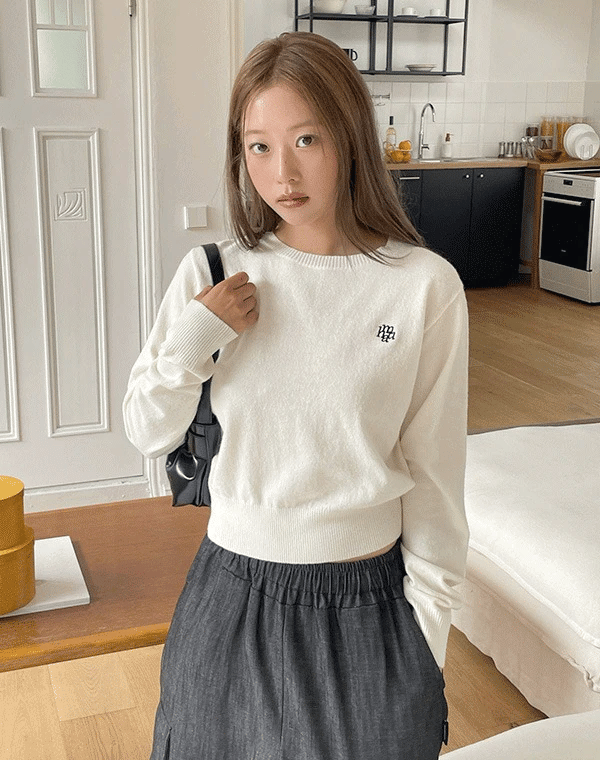 Stitch Logo Basic Knit