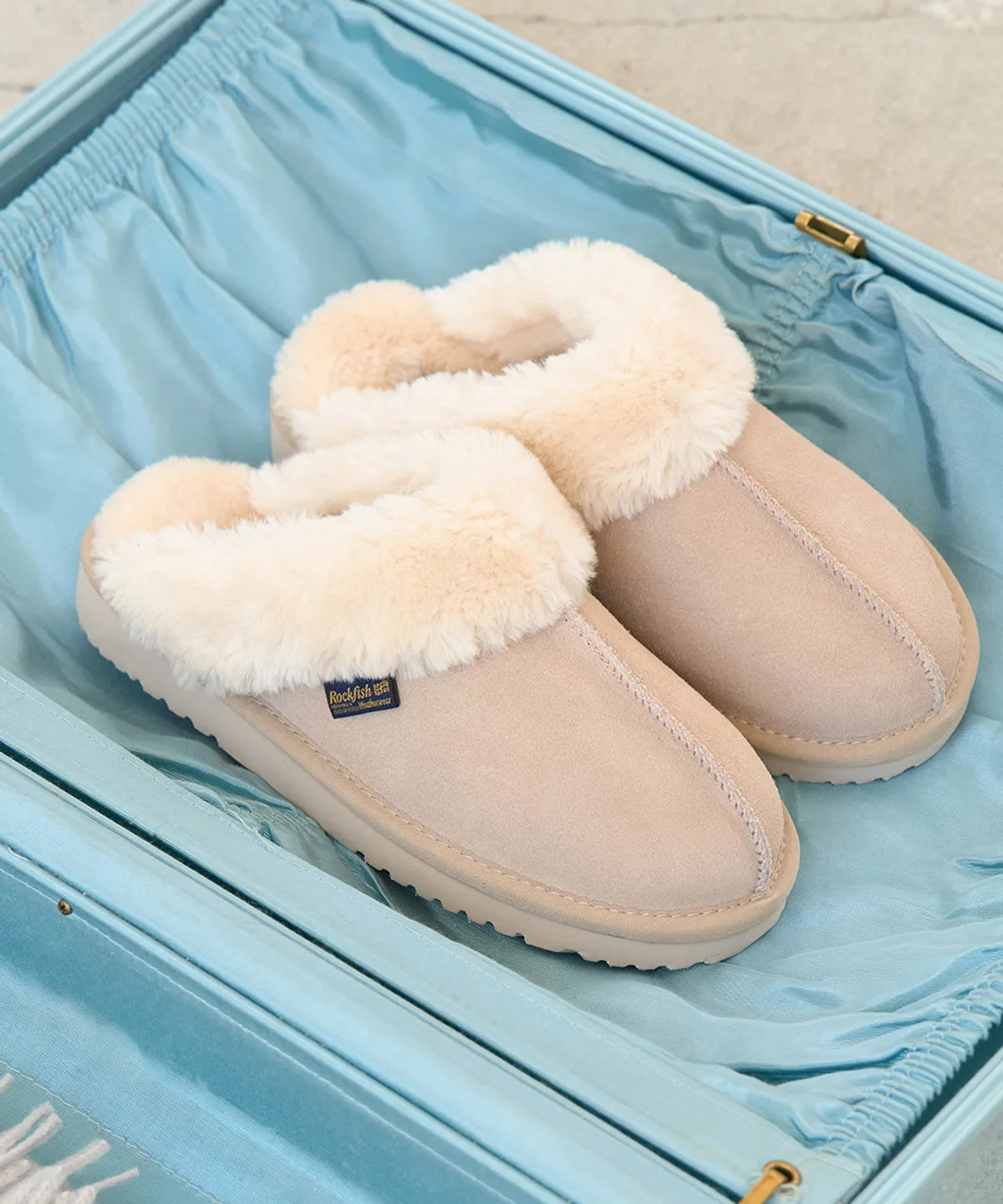 [2025] NEW ORIGINAL WINTER SLIPPERS