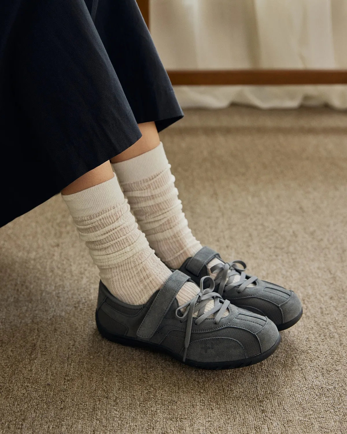 OTZ ROMARY LACE UP SNEAKERS