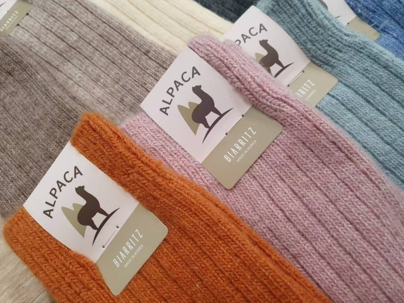MADE IN KOREA WOOL SOCKS 韓國製純色羊毛襪子